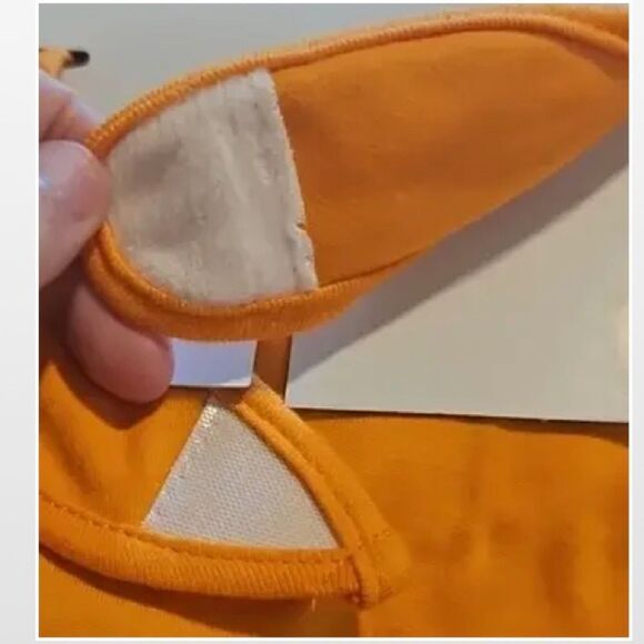 New Baby Orange Pumpkin Halloween Bib & Hat Set - Picture 10 of 13